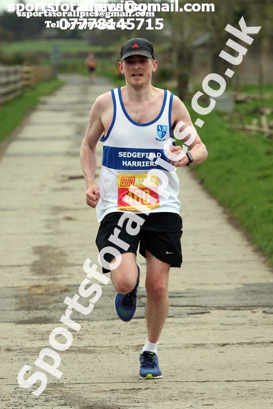 Kirkley Half Marathon, Kirkley Hall, near Ponteland, Northumberland Photo: David T. Hewitson/Sports for All Pics
